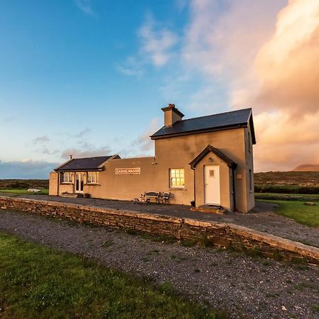 Cashelnagor Railway Station Gortahork Exterior foto