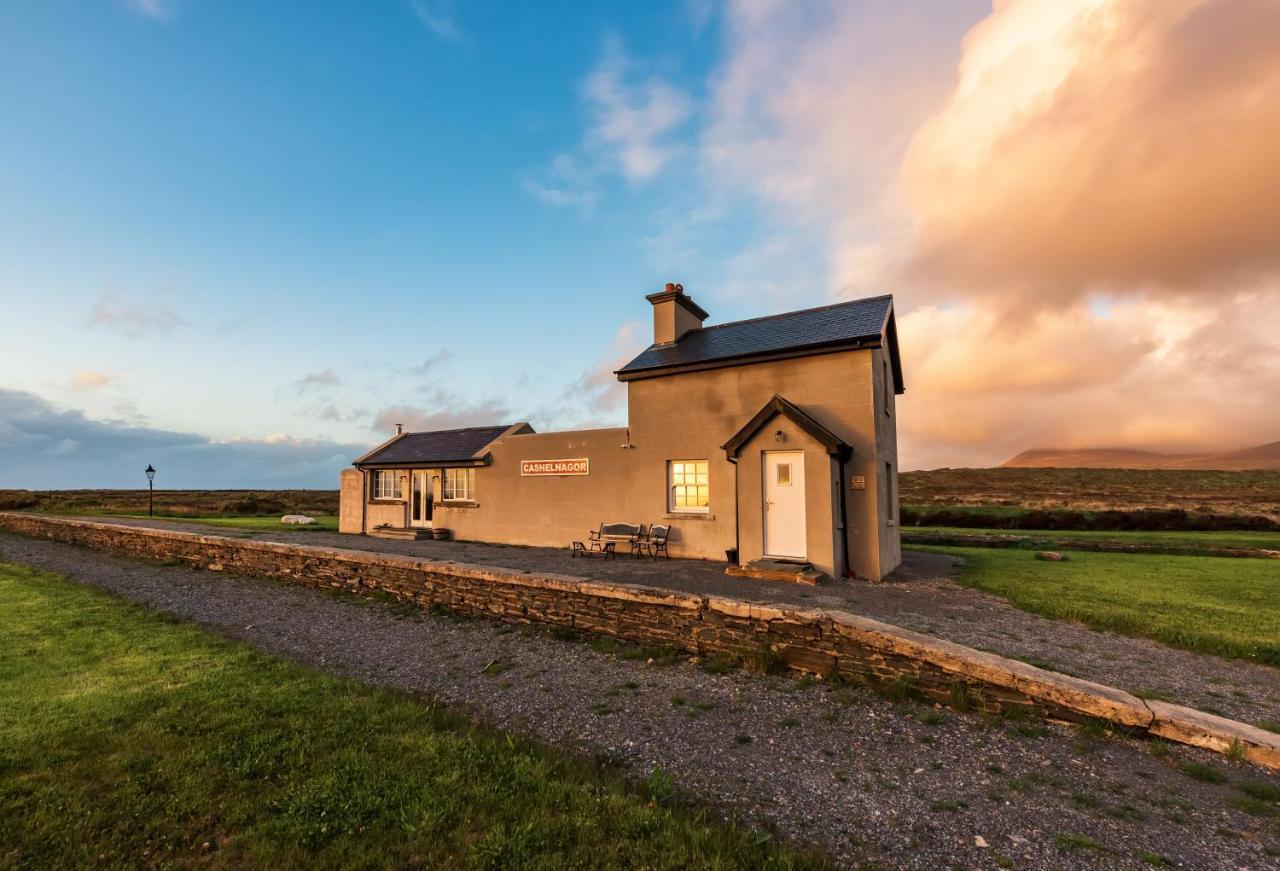 Cashelnagor Railway Station Gortahork Exterior foto